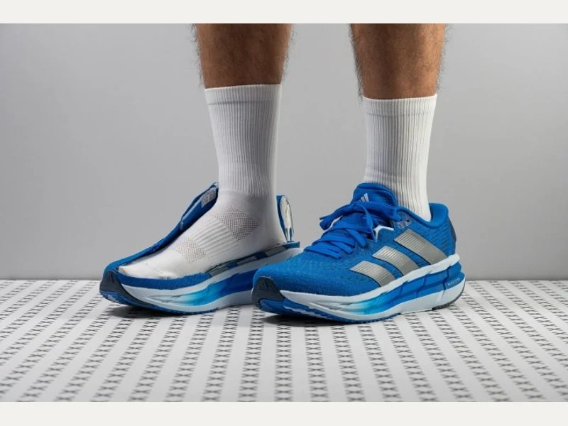 adidas Adistar 4