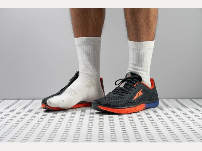 Altra Escalante Racer