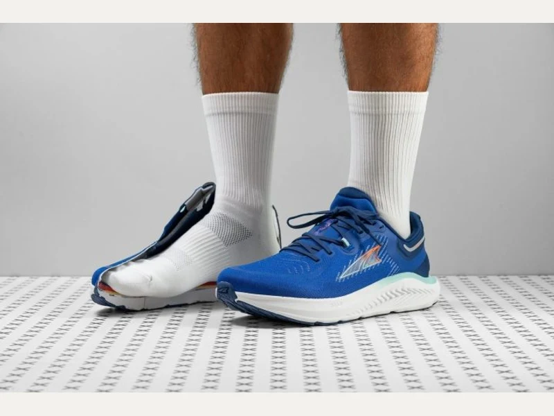 Altra Paradigm 7