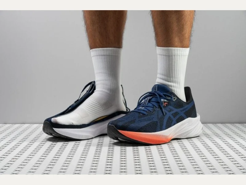 ASICS Dynablast 5