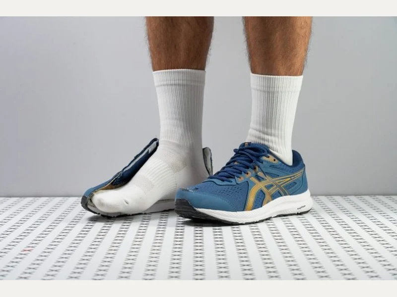 ASICS GEL Contend 8
