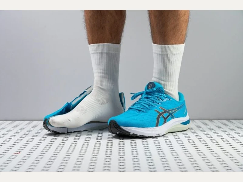 ASICS GT 2000 11