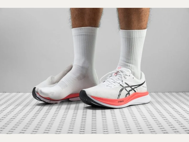 ASICS Magic Speed 3