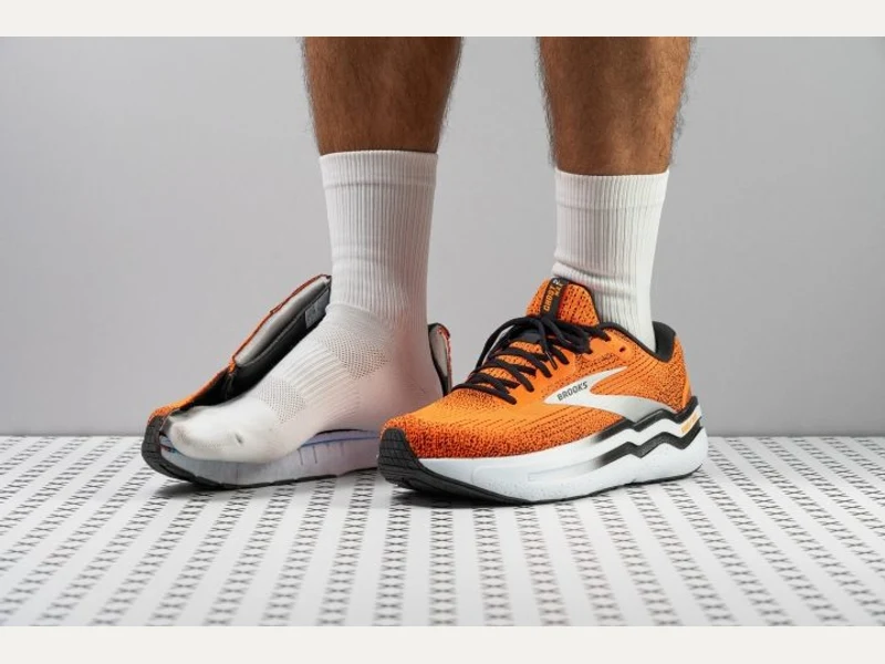 Brooks Ghost MAX 2
