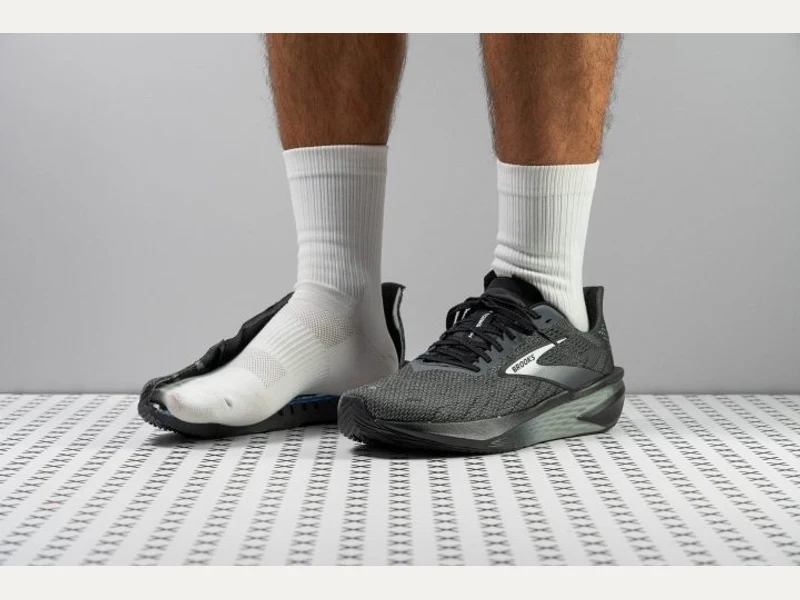 Brooks Hyperion 2
