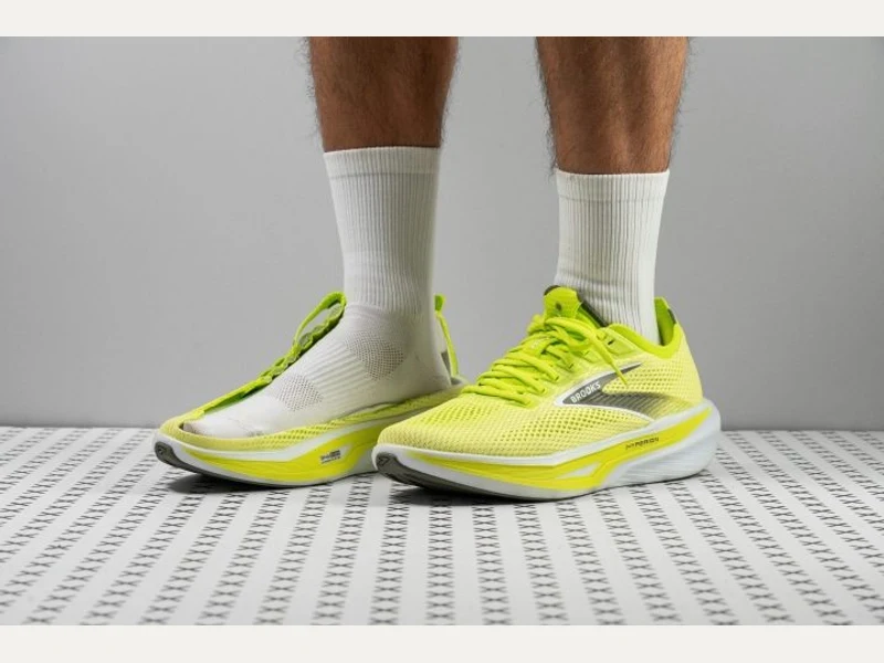 Brooks Hyperion 3