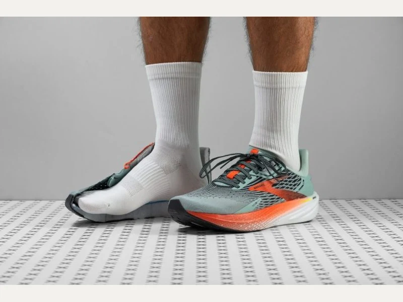 Brooks Hyperion MAX