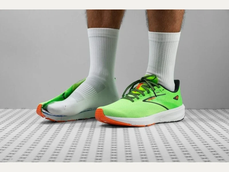 Brooks Launch 10