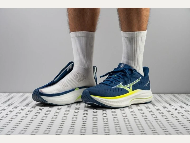 Mizuno Wave Inspire 22