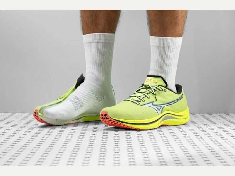 Mizuno Wave Rebellion