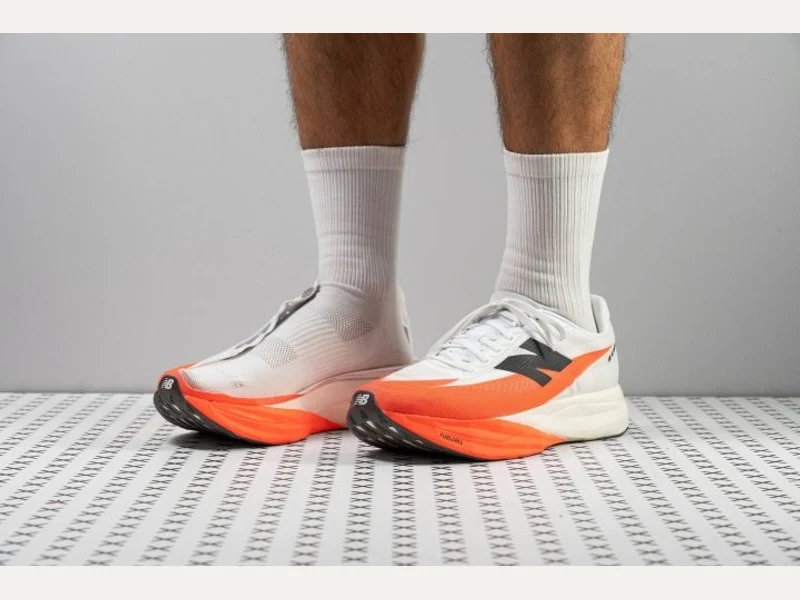 New Balance Fuel Cell Super Comp Elite V 5