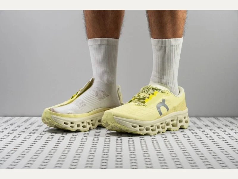 On Cloudmonster 3
