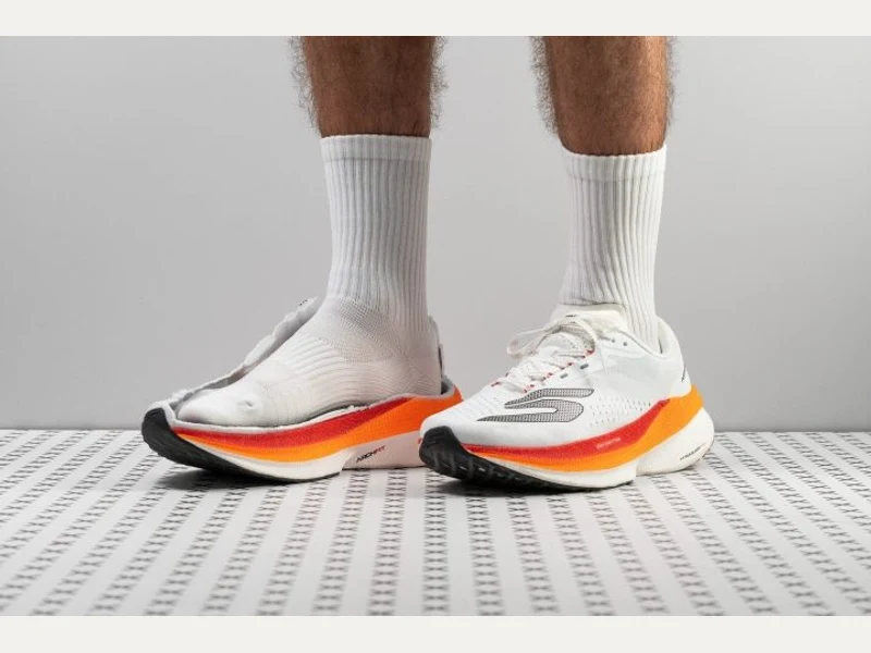 Skechers Aero Razor