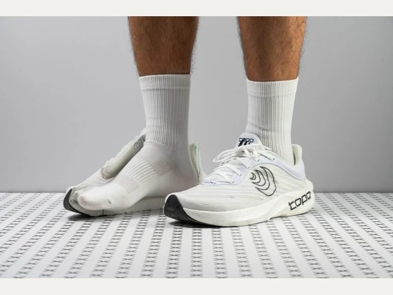 Topo Athletic Cyclone 2